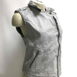NWT $80 Sx S Abercrombie Grey Leather Vest